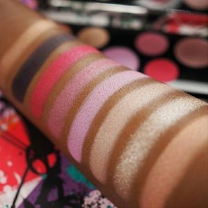 New Mac fashion fanatic eyeshadow palette